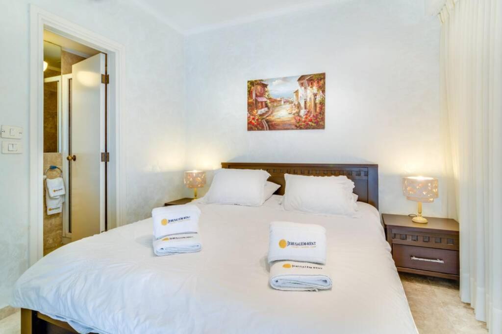 Mamilla Pool - David'S Village - Jerusalem-Rent Exterior photo