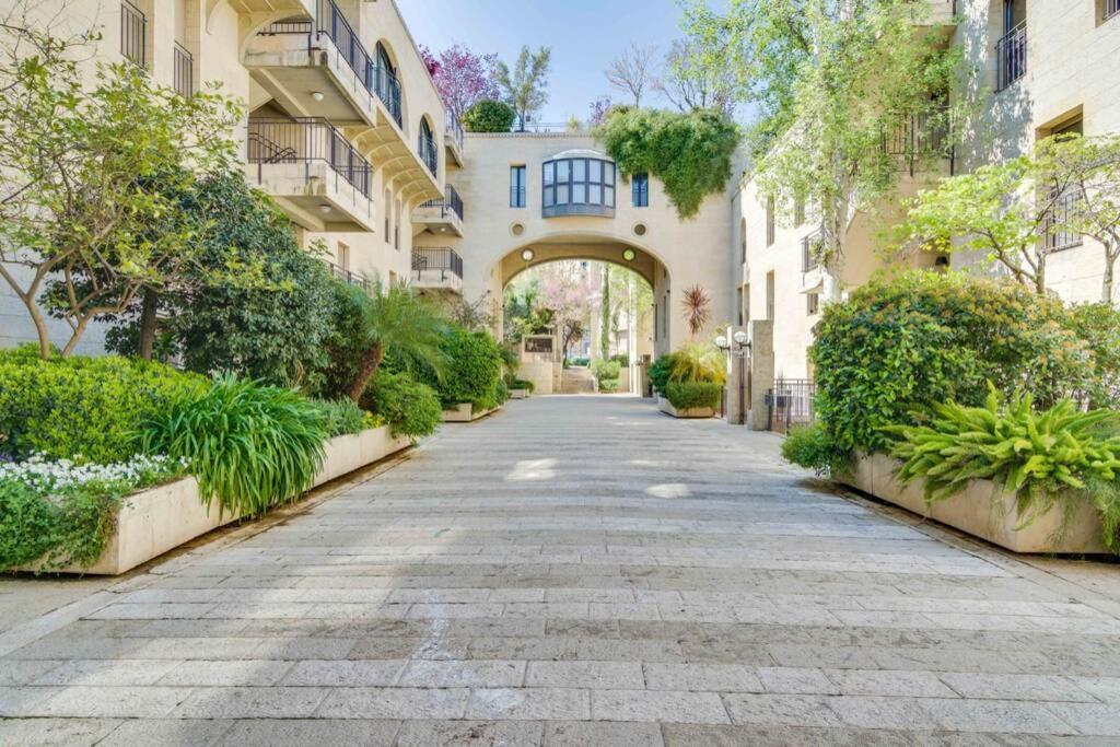 Mamilla Pool - David'S Village - Jerusalem-Rent Exterior photo
